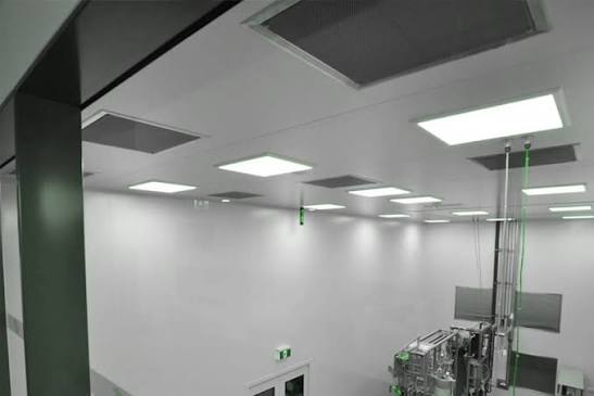 Cleanroom Industrial Lighting & Plugs